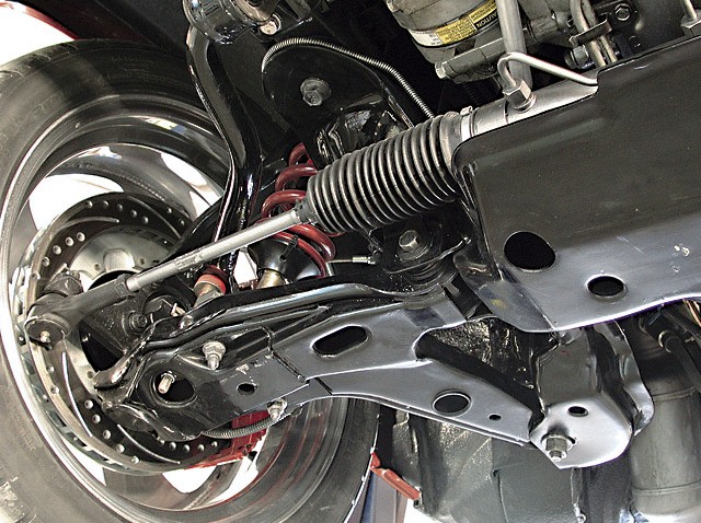 Common-Problems-of-Steering-and-Suspension-640x478